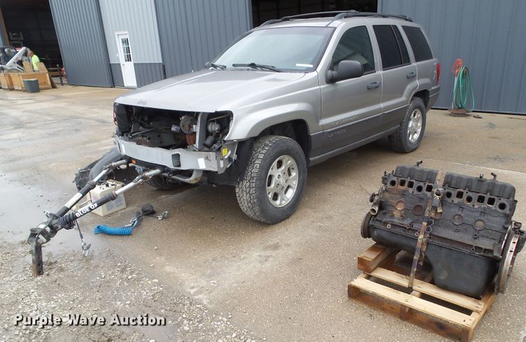 image for item HF9543 2001 Jeep Grand Cherokee  SUV