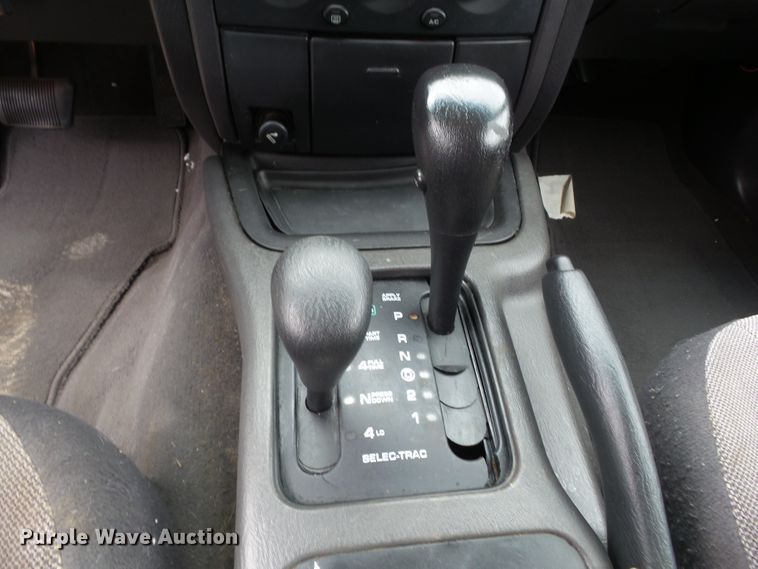 image for item HF9543 2001 Jeep Grand Cherokee  SUV