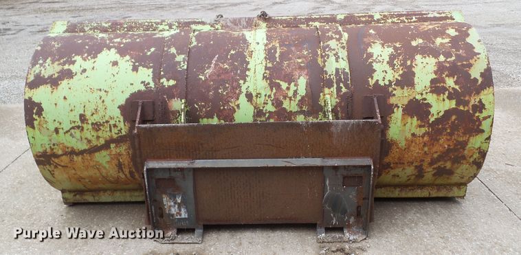 image for item HF9546 8'W loader bucket