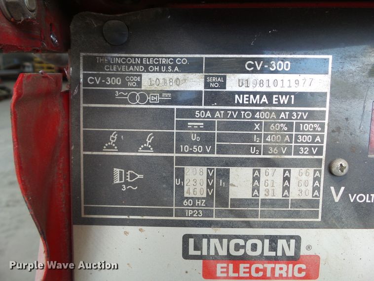 image for item HF9555 Lincoln Electric CV-300 welder
