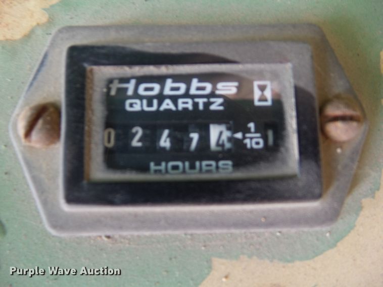 image for item HF9560 1999 JLG 2646-E2  scissor lift