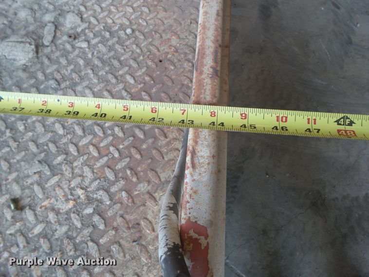 image for item HF9560 1999 JLG 2646-E2  scissor lift