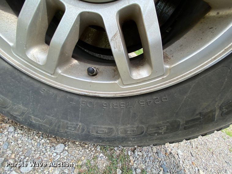 image for item HG9235 2008 Hummer H3  SUV