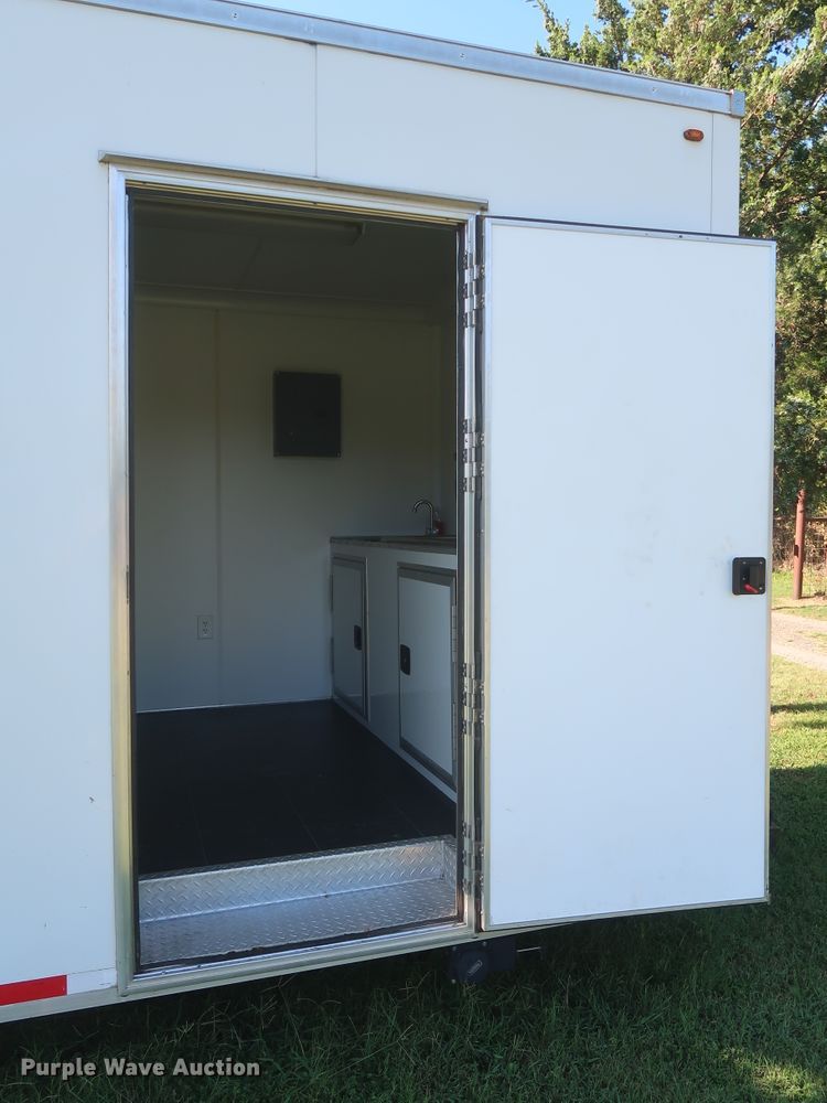 image for item HJ9331 2010 LEE LT-28 food service vending concession trailer