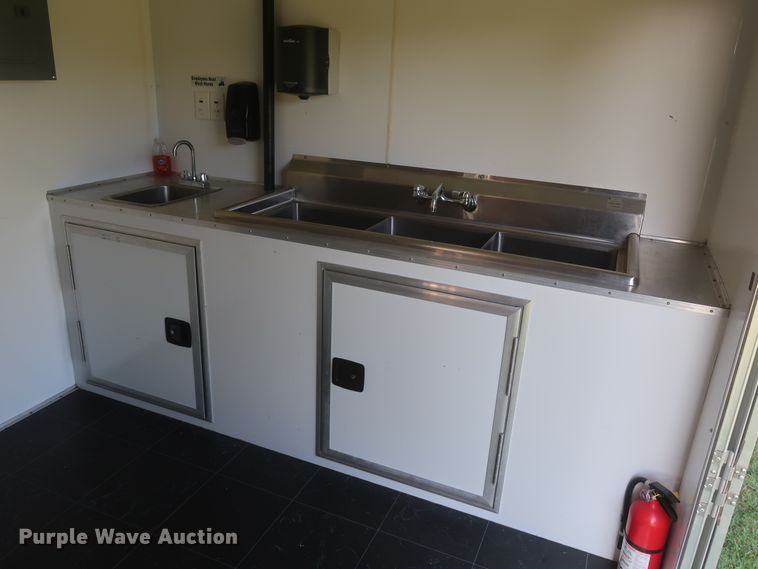 image for item HJ9331 2010 LEE LT-28 food service vending concession trailer