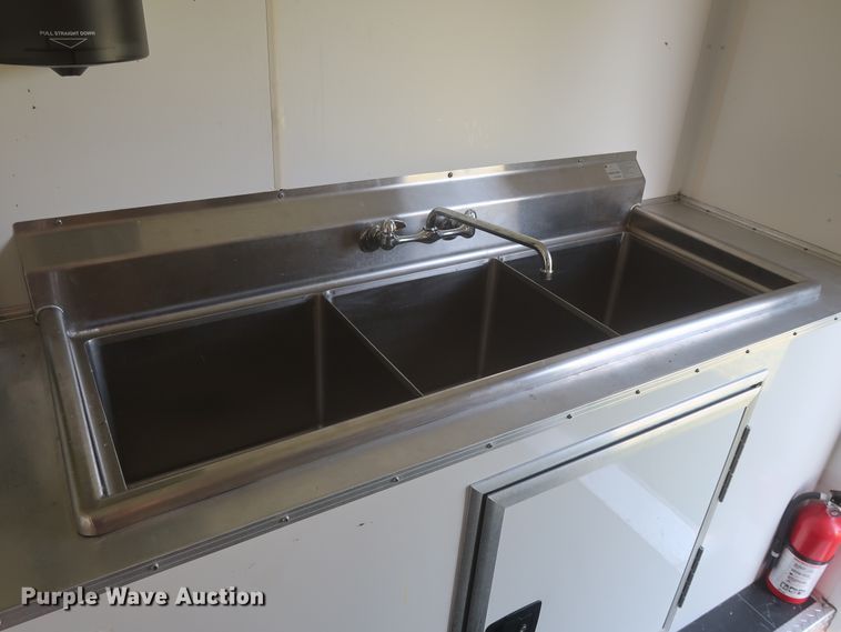 image for item HJ9331 2010 LEE LT-28 food service vending concession trailer