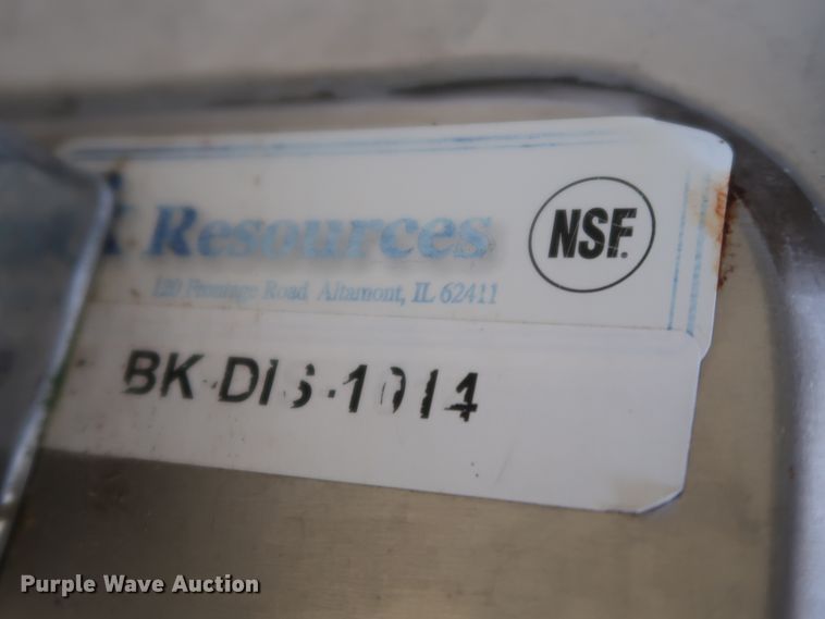 image for item HJ9331 2010 LEE LT-28 food service vending concession trailer