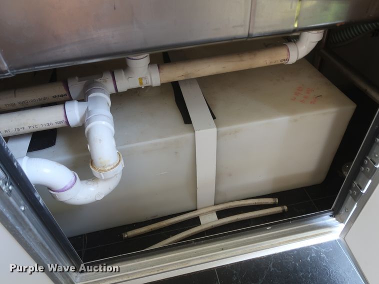 image for item HJ9331 2010 LEE LT-28 food service vending concession trailer