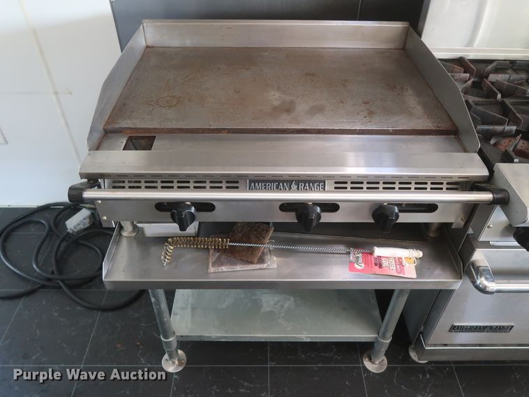 image for item HJ9331 2010 LEE LT-28 food service vending concession trailer