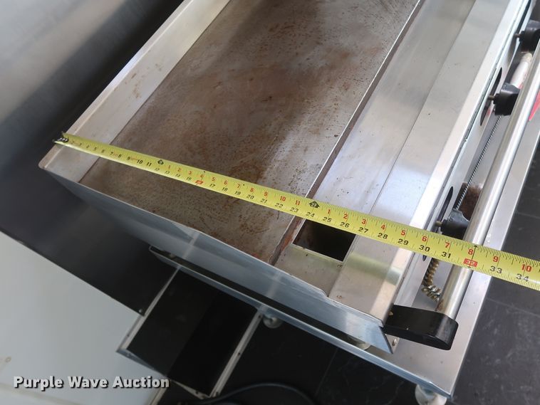 image for item HJ9331 2010 LEE LT-28 food service vending concession trailer