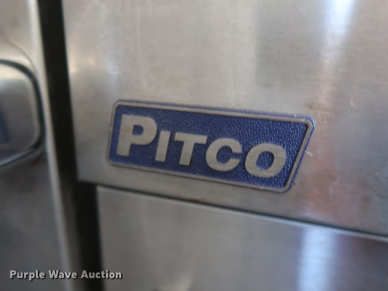 image for item HJ9331 2010 LEE LT-28 food service vending concession trailer