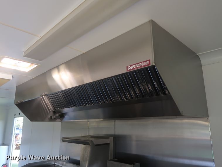 image for item HJ9331 2010 LEE LT-28 food service vending concession trailer