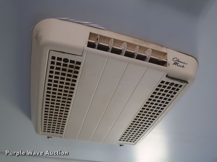 image for item HJ9331 2010 LEE LT-28 food service vending concession trailer