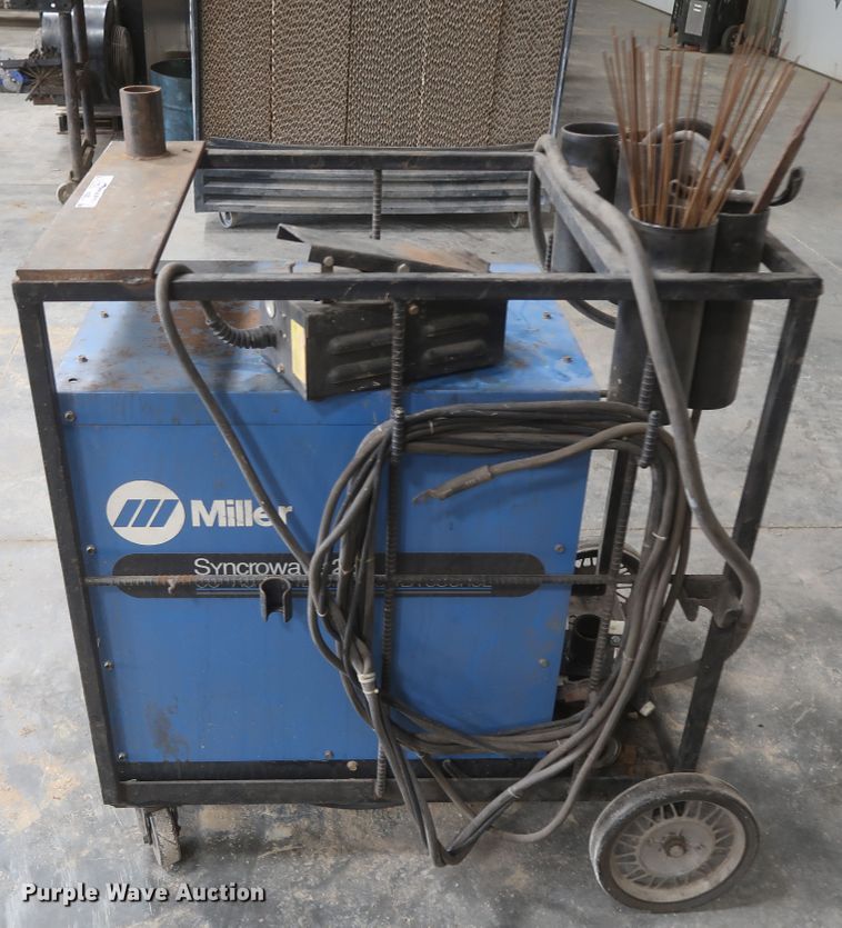 image for item HJ9372 Miller Syncrowave 250 constant current AC/DC arc welder