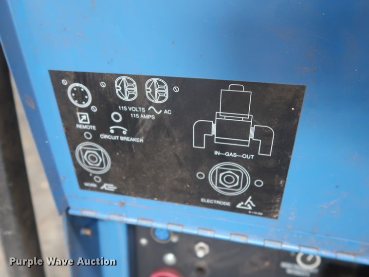 image for item HJ9372 Miller Syncrowave 250 constant current AC/DC arc welder
