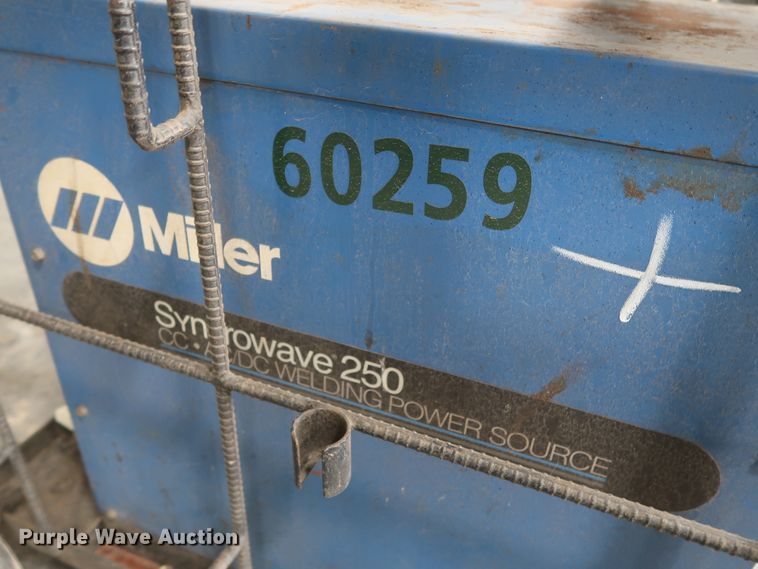 image for item HJ9372 Miller Syncrowave 250 constant current AC/DC arc welder