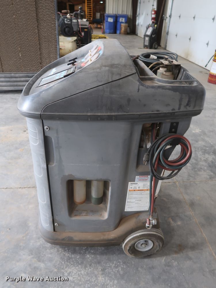 image for item HJ9391 Robinair Cooltech 34800 2K refrigerant service station