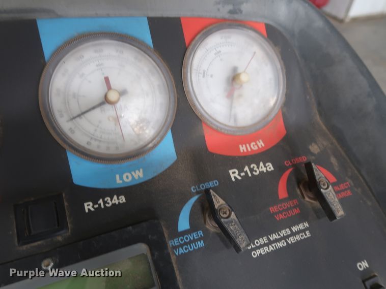 image for item HJ9391 Robinair Cooltech 34800 2K refrigerant service station