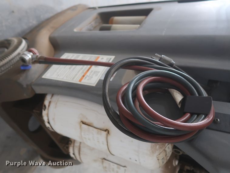 image for item HJ9391 Robinair Cooltech 34800 2K refrigerant service station