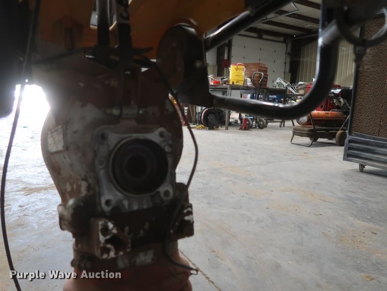 image for item HJ9395 Dynapac LT6000 plate compactor