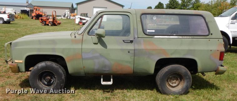 image for item HJ9605 1984 Chevrolet D10 Military Blazer  SUV