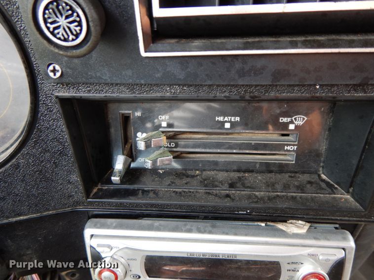 image for item HJ9605 1984 Chevrolet D10 Military Blazer  SUV