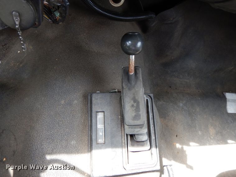 image for item HJ9605 1984 Chevrolet D10 Military Blazer  SUV