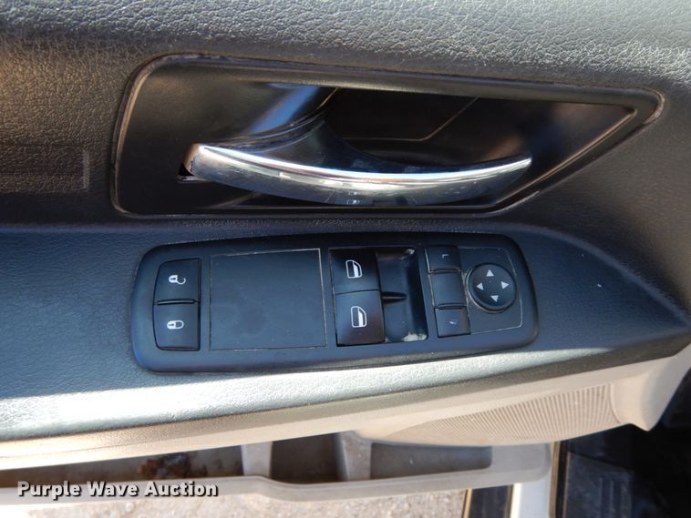 image for item HJ9617 2008 Dodge Grand Caravan  van