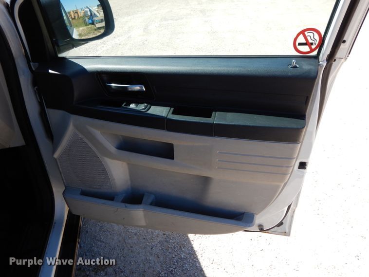 image for item HJ9617 2008 Dodge Grand Caravan  van