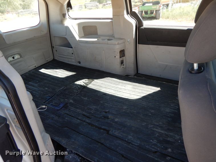 image for item HJ9617 2008 Dodge Grand Caravan  van