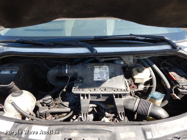 image for item HJ9619 2007 Dodge Sprinter 3500  shuttle bus