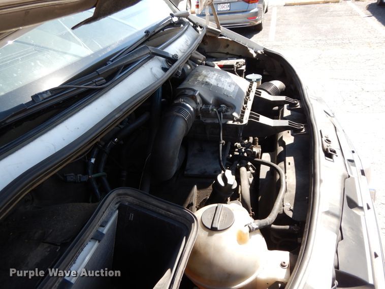 image for item HJ9619 2007 Dodge Sprinter 3500  shuttle bus