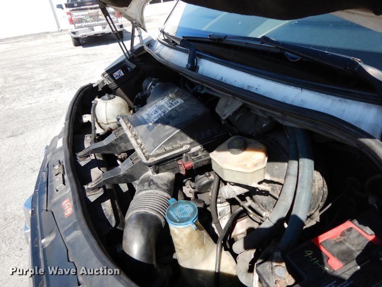 image for item HJ9619 2007 Dodge Sprinter 3500  shuttle bus