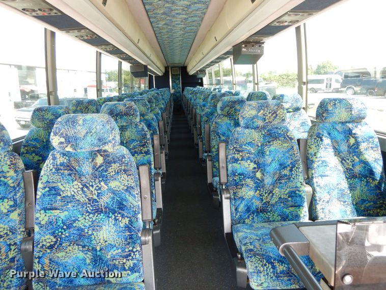 image for item HJ9622 2000 Prevost H3-45  coach bus