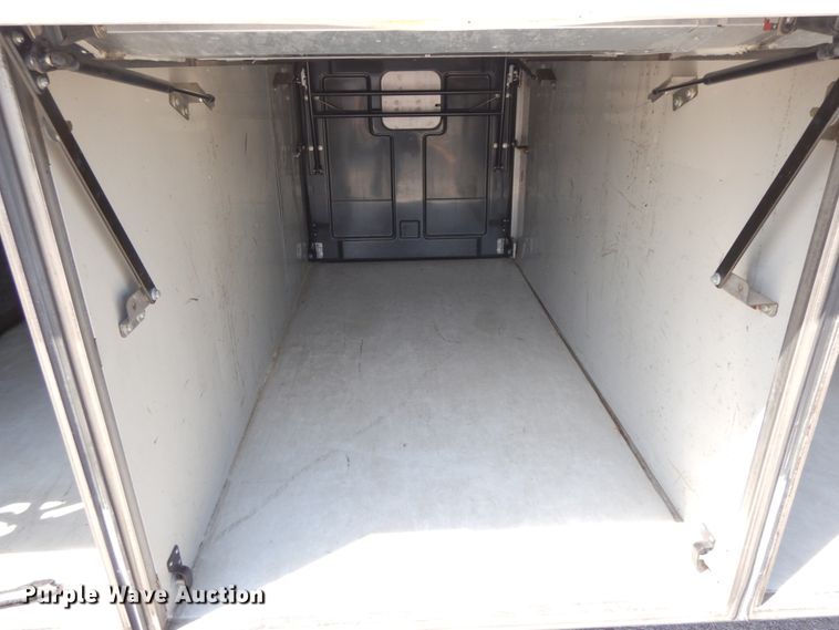 image for item HJ9622 2000 Prevost H3-45  coach bus