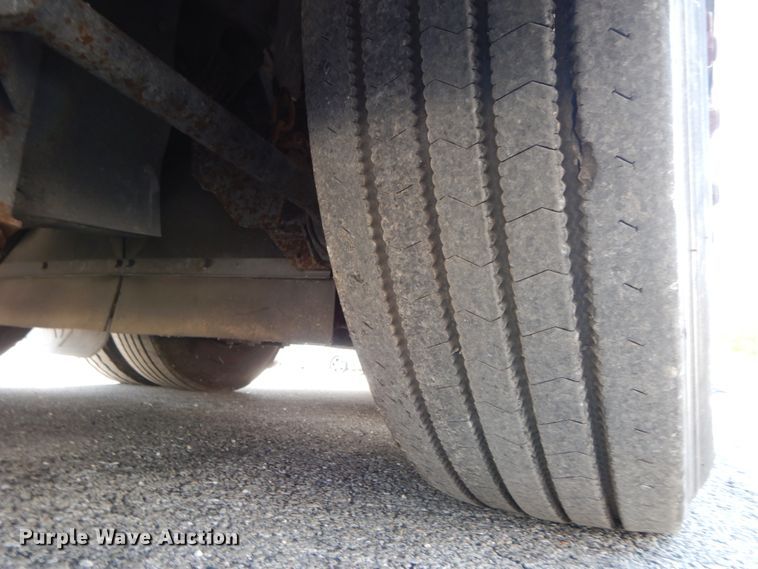 image for item HJ9622 2000 Prevost H3-45  coach bus