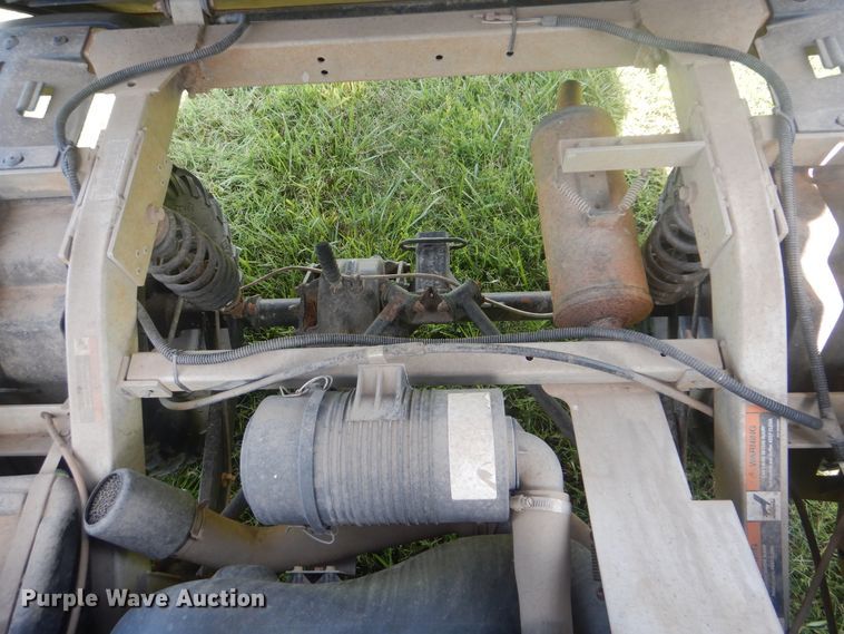 image for item HJ9818 2012 Club Car XRT1550  utility vehicle