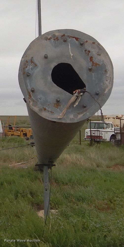 image for item HO9910 Wind turbine tower