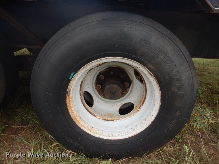 image for item HO9912 1994 Blair equipment trailer