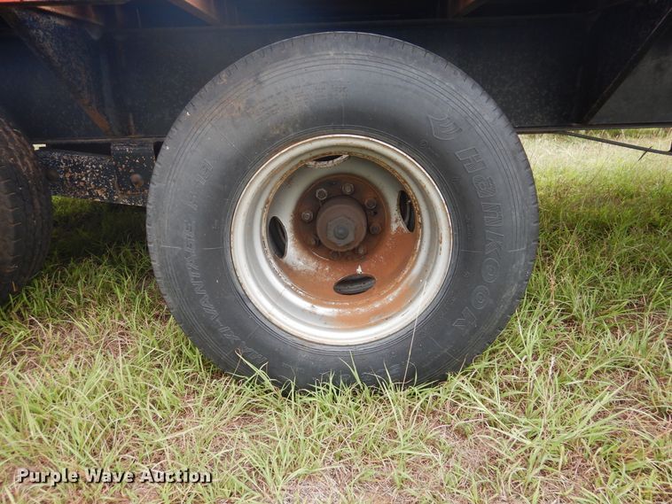 image for item HO9913 2002 Big Tex 22GN-24 equipment trailer