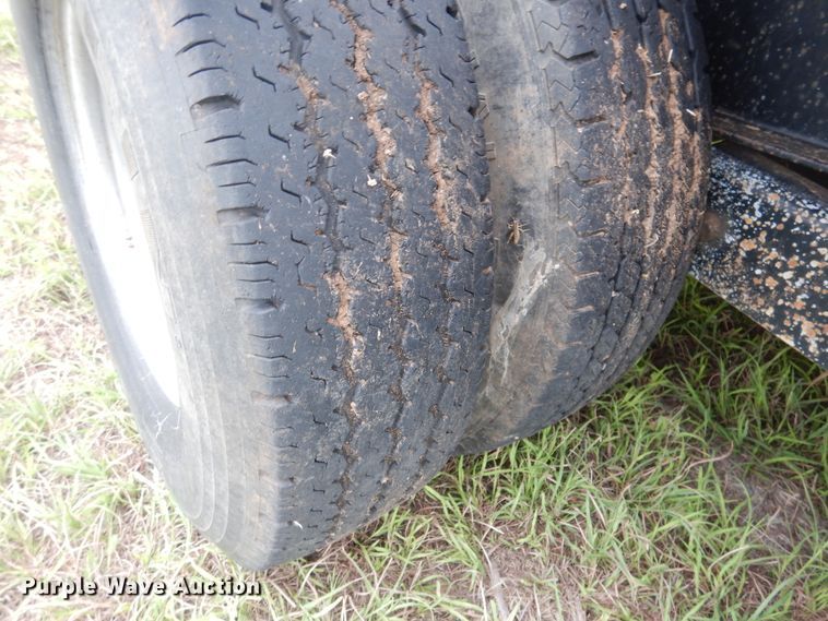 image for item HO9913 2002 Big Tex 22GN-24 equipment trailer