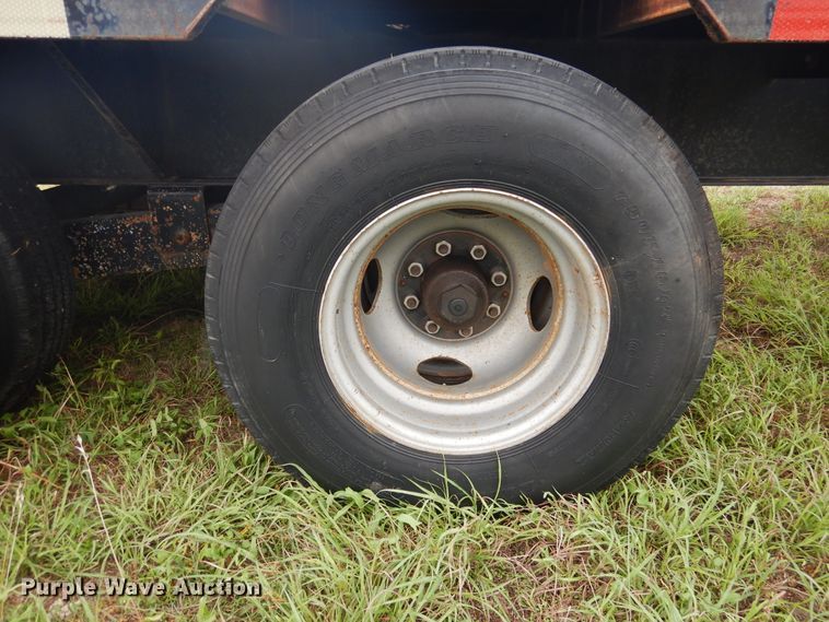 image for item HO9913 2002 Big Tex 22GN-24 equipment trailer