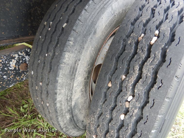 image for item HO9913 2002 Big Tex 22GN-24 equipment trailer