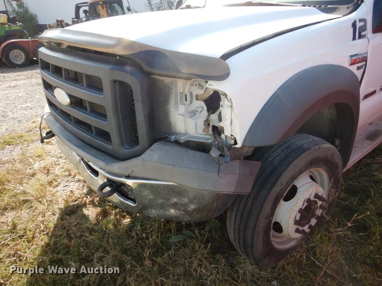 image for item HP9806 2005 Ford F450 Super Duty  flatbed truck