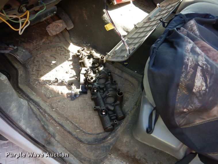 image for item HP9806 2005 Ford F450 Super Duty  flatbed truck