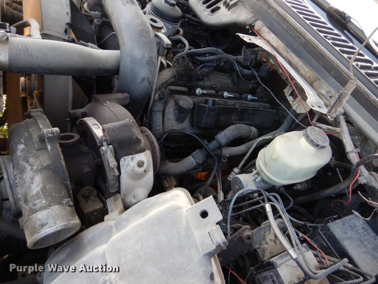 image for item HP9806 2005 Ford F450 Super Duty  flatbed truck