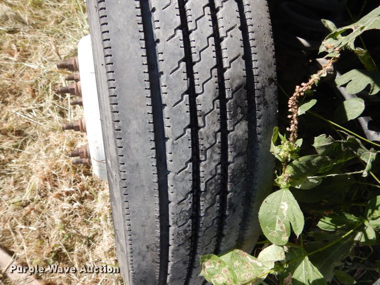 image for item HP9806 2005 Ford F450 Super Duty  flatbed truck