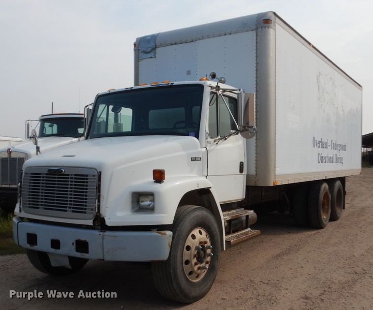 image for item HP9874 2002 Freightliner FL80  box truck