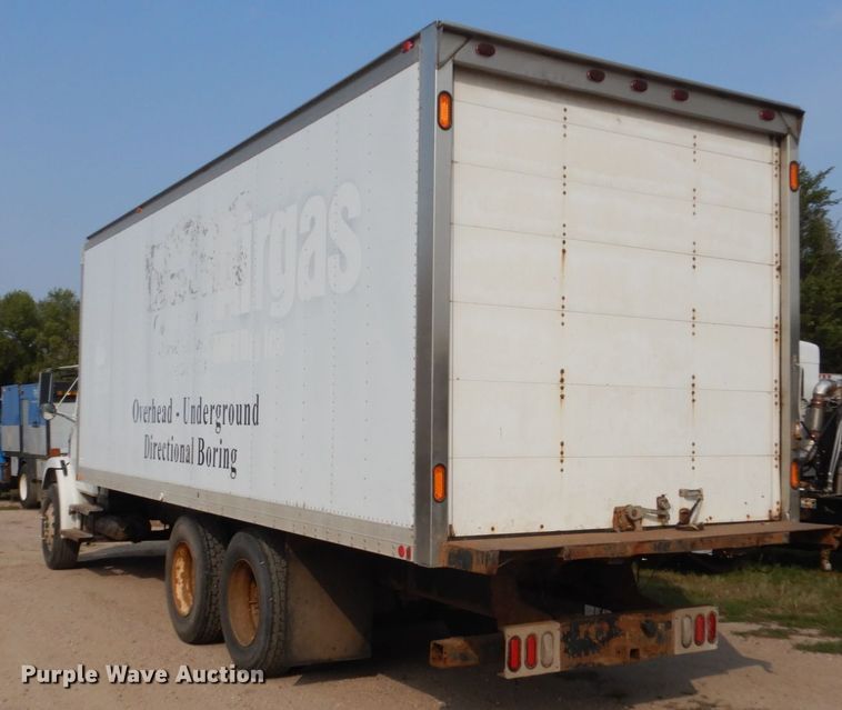 image for item HP9874 2002 Freightliner FL80  box truck