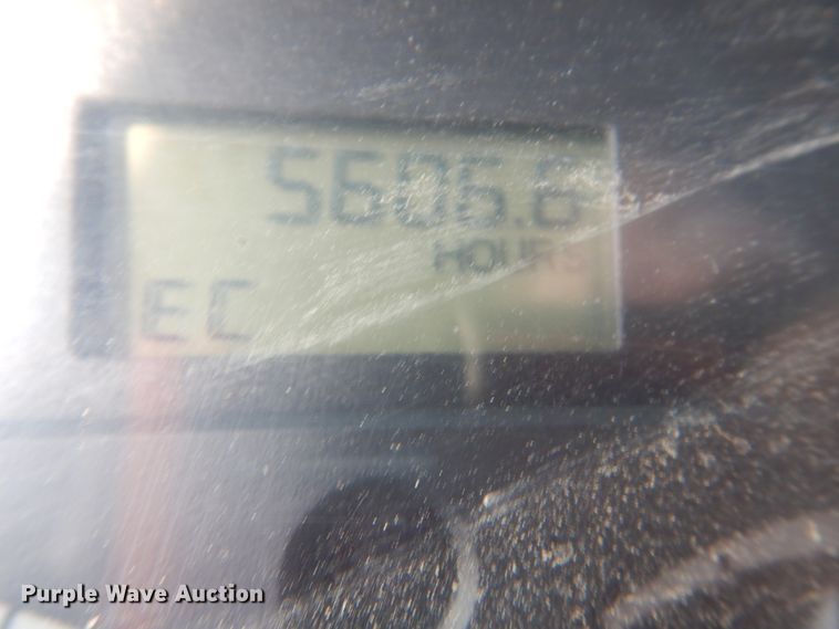 image for item HP9874 2002 Freightliner FL80  box truck